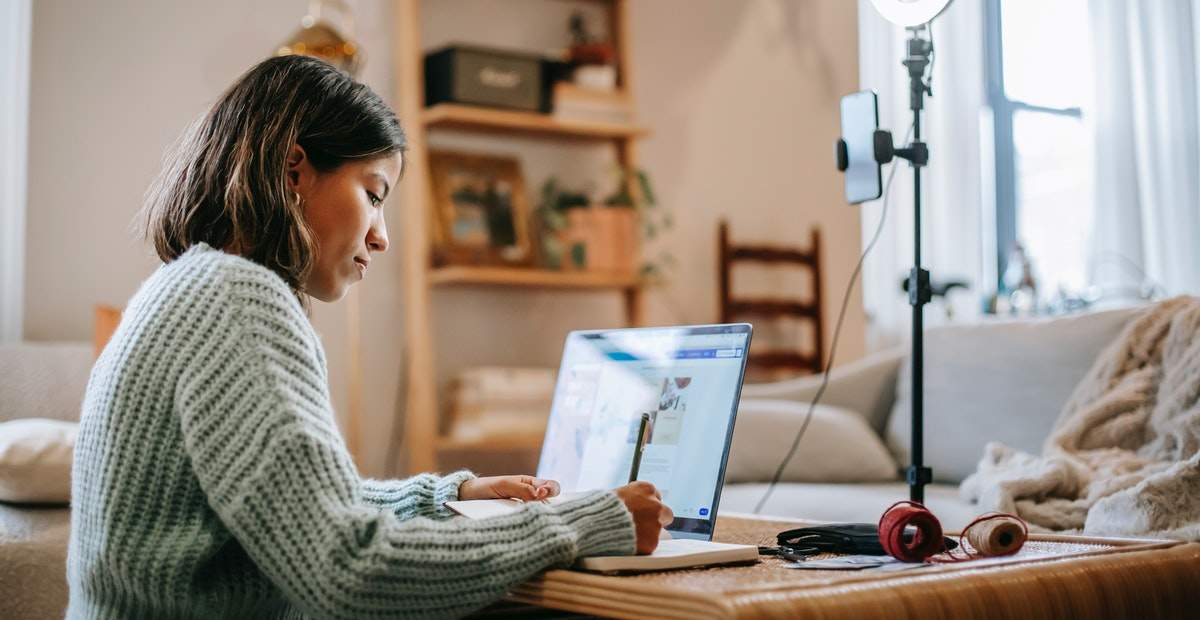Evolusi Content Creator Di Masa Kini